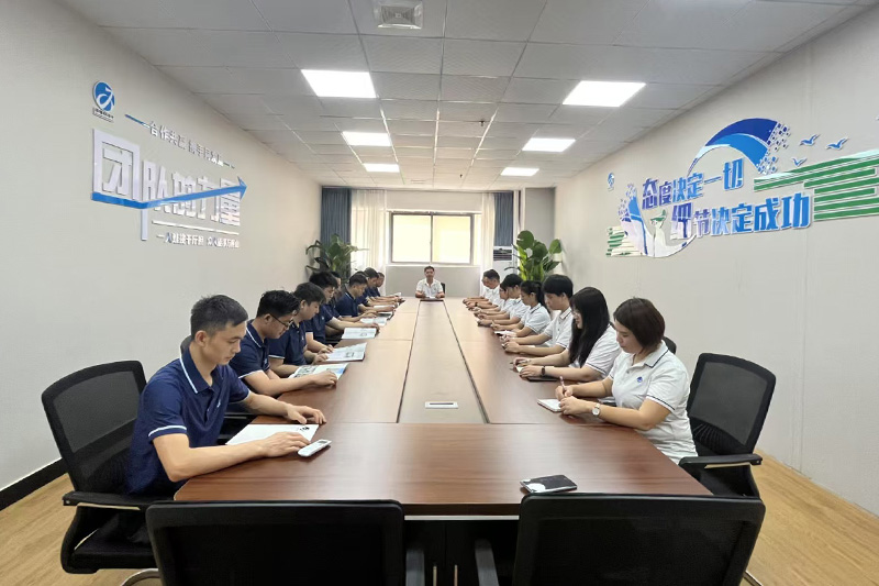 Stretch film coreless slitting machine manufacturer