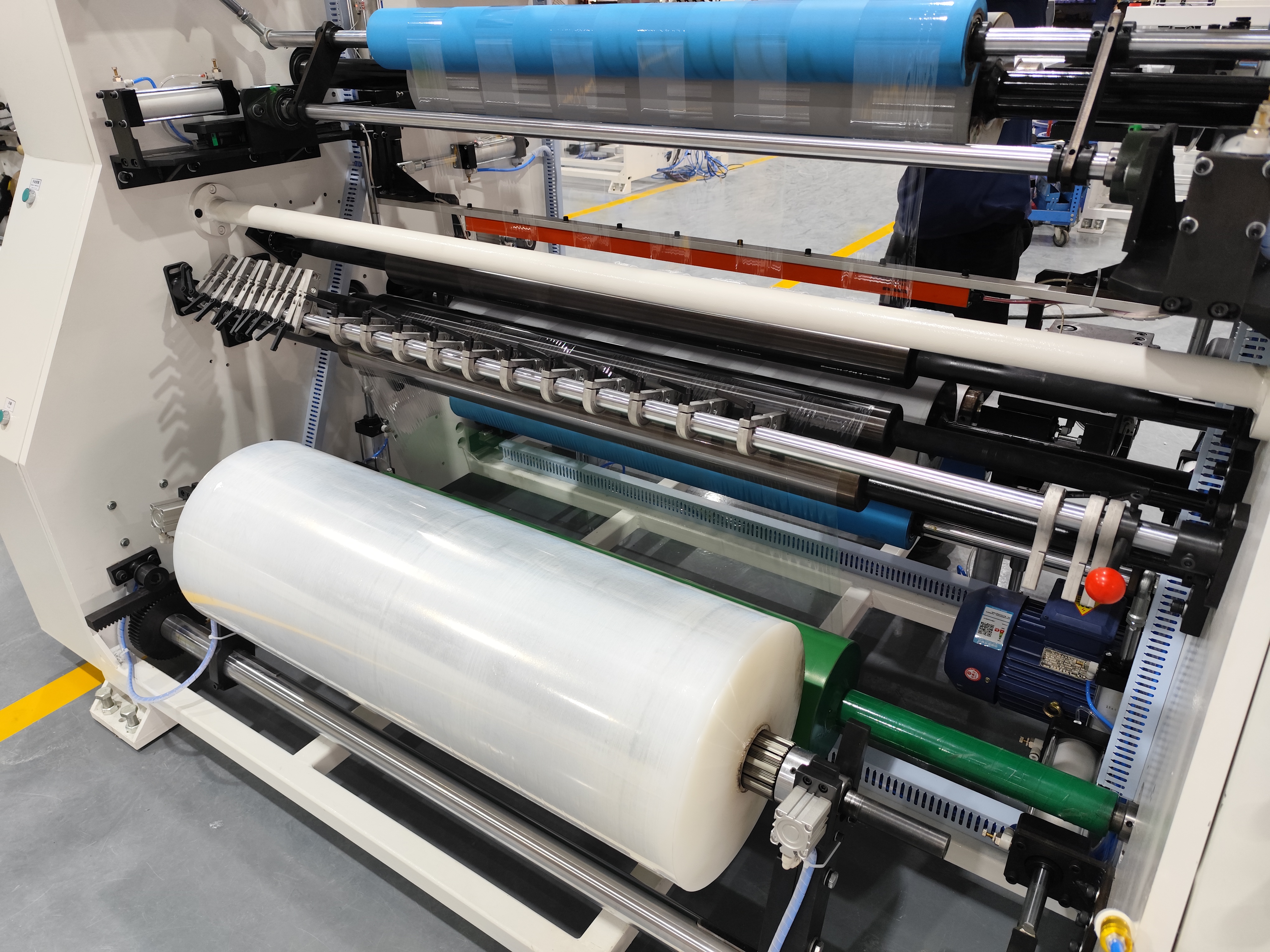 Automatic Stretch Film Slitting Machine