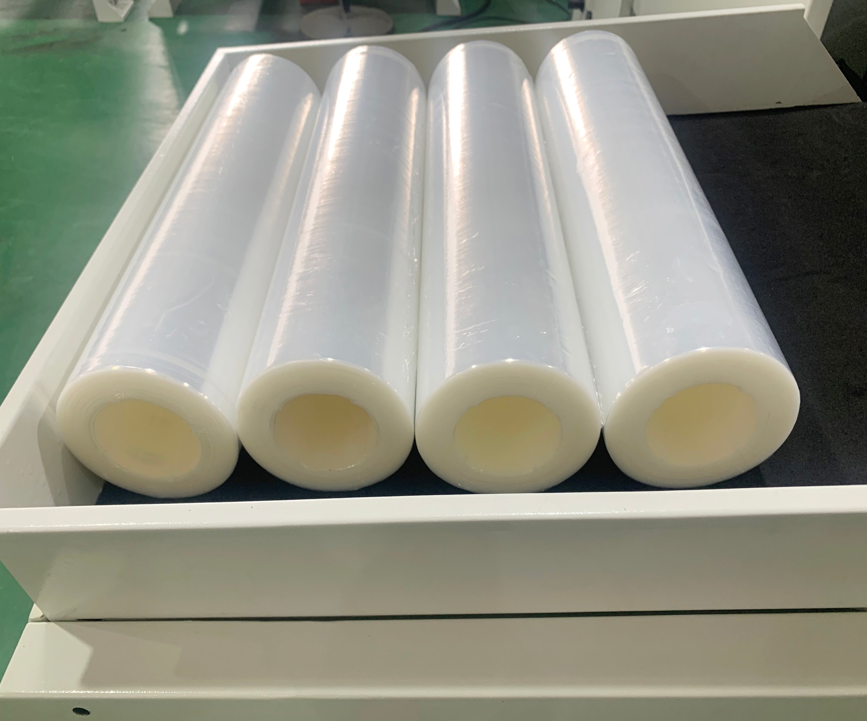 semi automatic stretch film rewinder