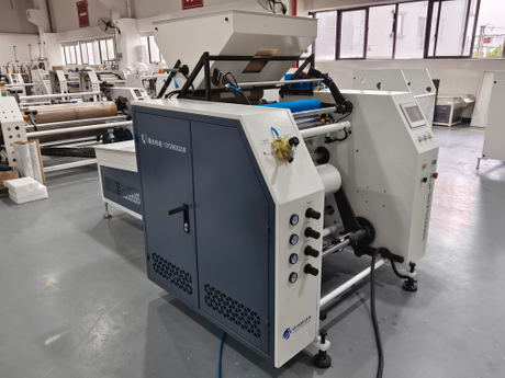 26.6.17 stretch film rewinder JX-500-AR 5.jpg